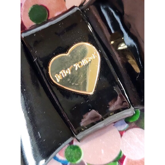 NWT Betsey Johnson Crossbody Rainbow Xodanie Handbag Purse Patent Leather Bow - Picture 9 of 14